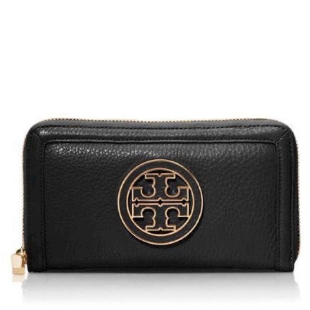 ✨Tory Burch Amanda Wristlet